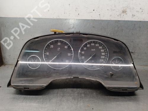 Used Instrument cluster Instrument cluster OPEL ZAFIRA A MPV (T98) 2.2 DTI 16V (F75) (125 hp) 39883832 39883832