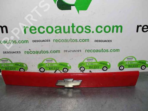 Used Tailgate handle CHEVROLET AVEO / KALOS Hatchback (T200) 1.4 16V (94 hp) 2276227
