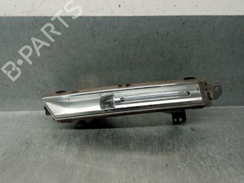 Used Left front fog light JAGUAR F-PACE (X761) 2.0 TD4 (180 hp) 30158615