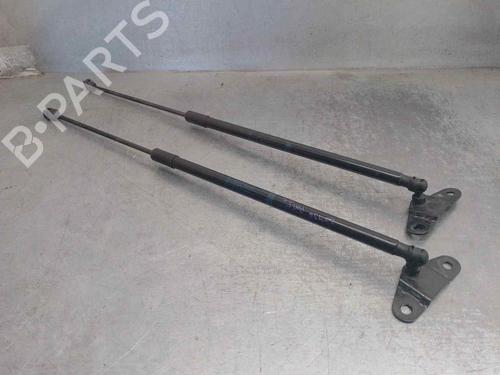 Used Tailgate lift support MERCEDES-BENZ GLA-CLASS (X156) GLA 220 CDI (156.903) (170 hp) 18133252