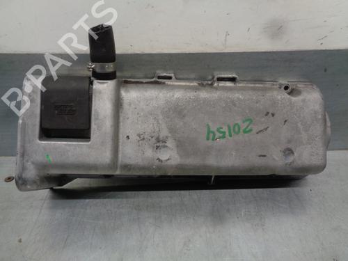 Used Valve cover FIAT PUNTO (176_) 75 1.2 (73 hp) 17586927