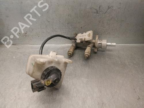 Used Brake master cylinder FORD FOCUS I (DAW, DBW) 2.0 16V (131 hp) 23652944