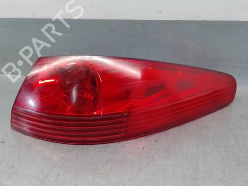 Used Right taillight PEUGEOT 407 (6D_) 2.7 HDi (6DUHZJ, 6DUHZF) (204 hp) 17099132