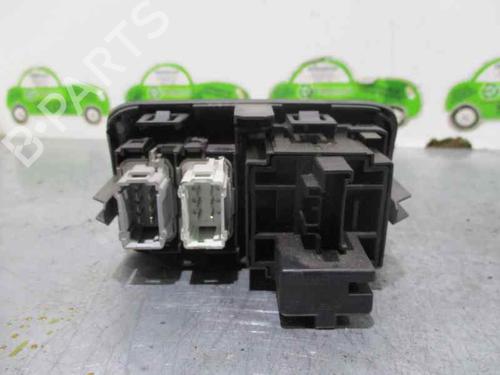 Switch RENAULT MEGANE II Estate (KM0/1_) 1.9 dCi (KMRG, KM1G, KM0G, KM2C) | BP21018463I30 