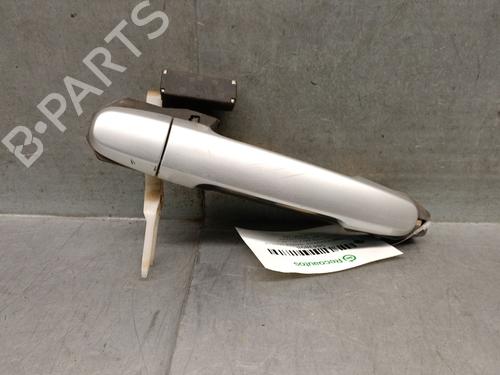 Used Rear right exterior door handle Rear right exterior door handle TOYOTA RAV 4 III (_A3_) 2.0 4WD (ACA30_, ACA30R) (152 hp) 32843645 32843645