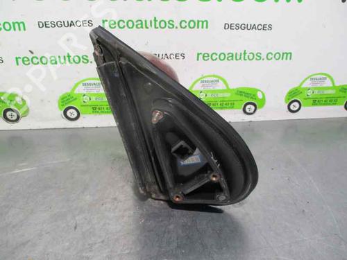Left mirror HYUNDAI SANTA FÉ I (SM) 2.7 V6 4x4 | BP2321664C26 