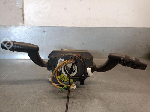 Lichtschalter für FIAT IDEA (350_) 1.4 16V (95 hp) 33120875