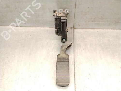 pedal-renault-laguna-ii-bg01_-2001-2002-2003-2004-2005-2006-2007-36562403 main image