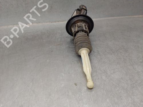 Clutch slave cylinder PEUGEOT EXPERT Van (V_) 2.0 BlueHDi 120 | BP27311615M113 