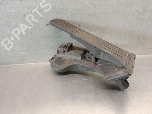 Used Pedal VW TOURAN (1T1, 1T2) 2.0 TDI (140 hp) 27668265