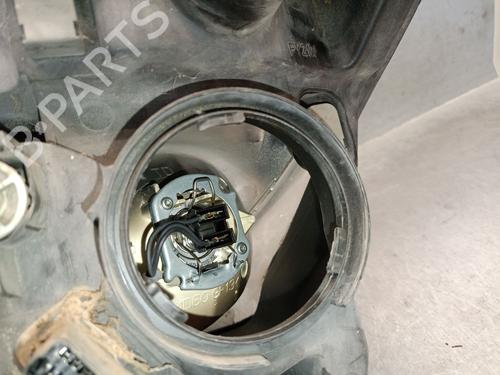 Right headlight CITROËN C5 I (DC_) 2.0 HDi (DCRHZB, DCRHZE) | BP34059841C29 - Image 9
