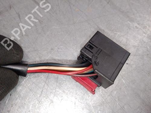 Right mirror VW GOLF V (1K1) 2.0 TDI 16V | BP31982834C27 