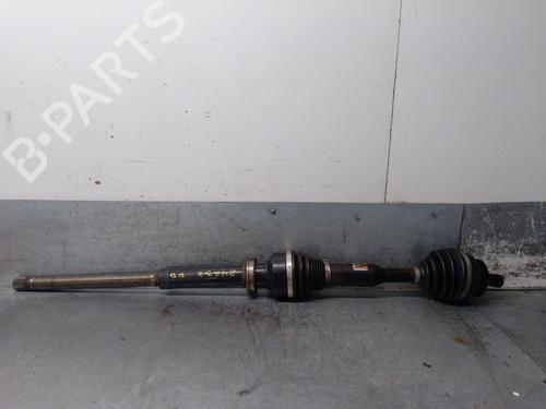 Aandrijfas rechts voor VOLVO XC90 I (275) D5 AWD (185 hp) 31194844