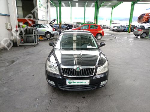 Engine control unit (ECU) SKODA OCTAVIA II (1Z3) 1.6 TDI | BP32282101M57 - Image 9