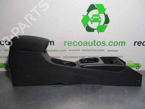 Used Armrest / Center console HYUNDAI i30 Estate (FD) [2007-2012]  7162760