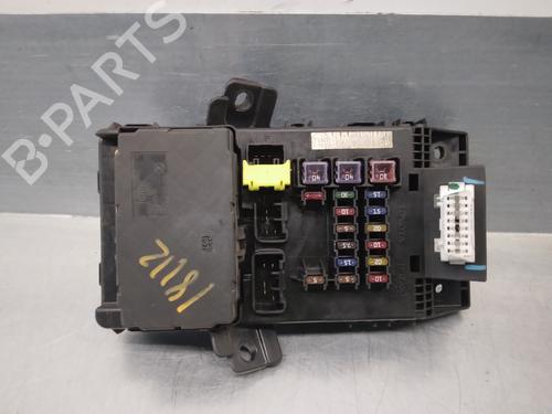 Used Fuse box TOYOTA AVENSIS (_T22_) 2.0 i (ST220_, ST220R) (128 hp) 13895940