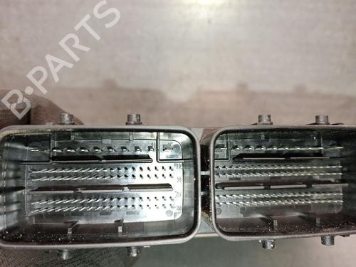 Engine control unit (ECU) RENAULT CAPTUR II (HF_) Blue dCi 95 (HFAF) | BP31945006M57