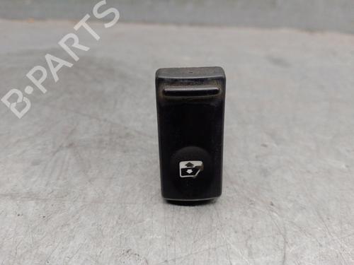 Used Right front window switch RENAULT MASTER II Bus (JD) 2.8 dTI (JD0B, JD0F, JD1B, JD1F) (114 hp) 30965774