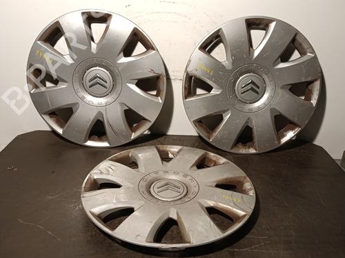 Used Hub cap CITROËN C4 I (LC_) 1.6 16V (109 hp) 31375941