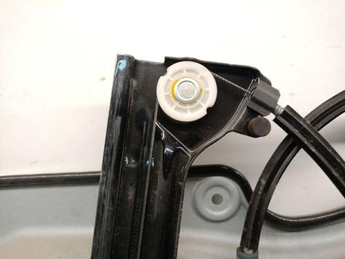 Front left window mechanism VW TOURAN (1T3) 1.6 TDI | BP31860257C22