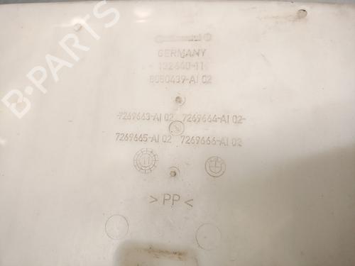 Windscreen washer tank BMW 5 Touring (F11) 520 d | BP22276639C113 