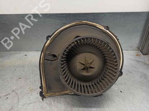 Used Heater blower motor CHRYSLER VOYAGER II (ES) [1990-1995]  6295969