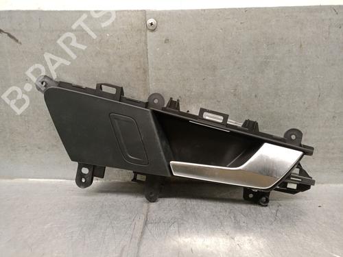 Used Front right interior door handle Front right interior door handle 39170923 39170923