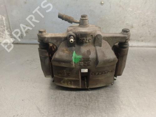 Used Right front brake caliper Right front brake caliper RENAULT KADJAR (HA_, HL_) 1.2 TCe 130 (HLMR) (130 hp) 40508403 40508403