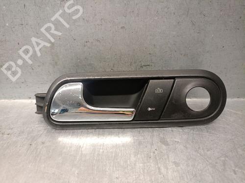 Venstre fortil invendig håndtag Venstre fortil invendig håndtag SEAT IBIZA III (6L1) 1.2 (64 hp) 37197632 37197632