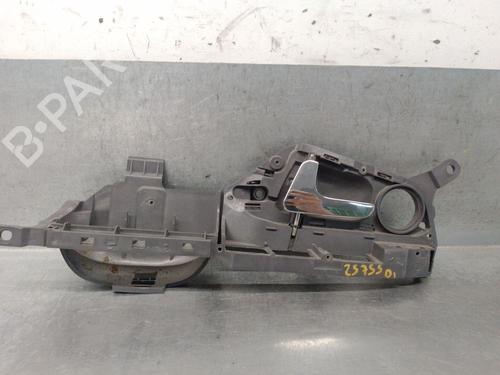 Used Front left interior door handle Front left interior door handle 36700999 36700999