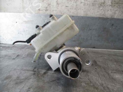 Used Brake master cylinder MERCEDES-BENZ 190 (W201) D 2.5 (201.126) (90 hp) 7276476
