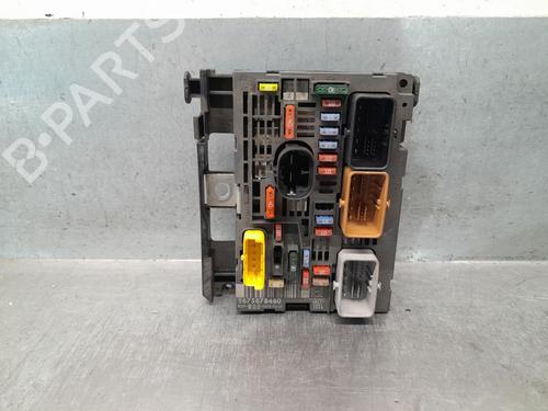 Used Fuse box Fuse box PEUGEOT 308 SW I (4E_, 4H_) 1.6 HDi (112 hp) 36018338 36018338