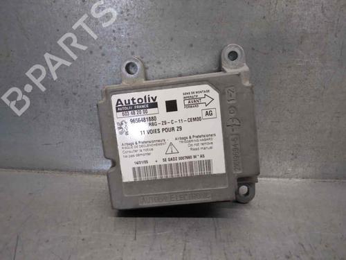Used ECU airbags PEUGEOT 607 (9D, 9U) 2.7 HDi 24V (204 hp) 18262177