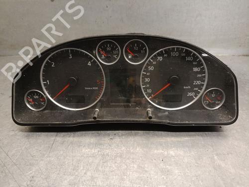 Kombinert Instrument AUDI A6 C5 Avant (4B5) 2.5 TDI (180 hp) 23105114