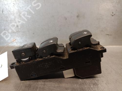 Left front window switch SSANGYONG RODIUS I 2.7 Xdi | BP33887582I27 - Image 3