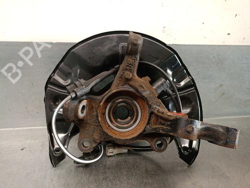 Used Left front steering knuckle TOYOTA AVENSIS (_T25_) 2.0 D-4D (CDT250_, CDT250R) (116 hp) 24850419