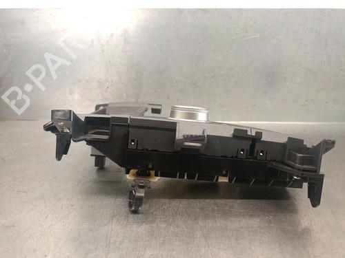 Switch LEXUS CT (ZWA10_) 200h (ZWA10_) | BP27564495I30