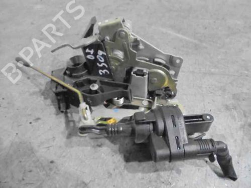 Front left lock MERCEDES-BENZ C-CLASS (W202) C 200 (202.020) | BP29807091C98
