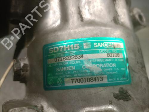 Used Front right interior door handle Front right interior door handle TOYOTA AVENSIS Liftback (_T22_) 2.0 TD (CT220_, CT220R) (90 hp) 21790956 21790956