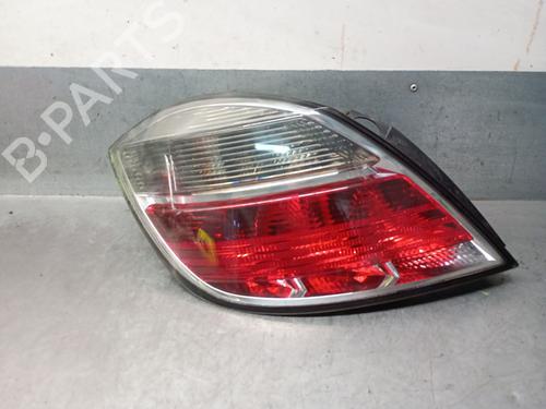 Used Left taillight OPEL ASTRA H (A04) 1.7 CDTI (L48) (100 hp) 31137515