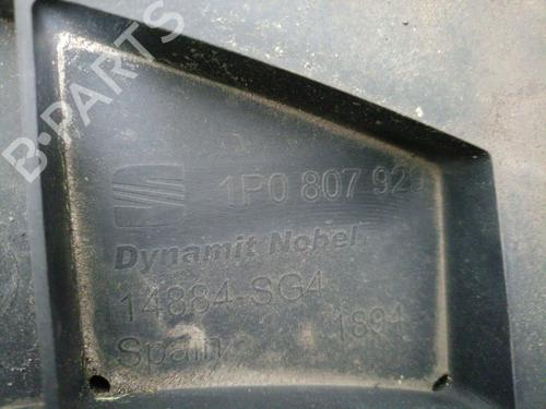 Front bumper reinforcement SEAT LEON (1P1) 1.9 TDI | BP25784378C109 