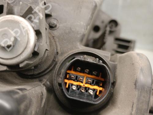 Left headlight KIA CARENS IV 1.7 CRDi | BP31802849C28