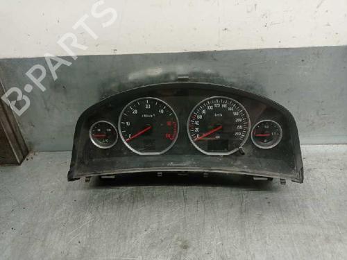 Used Instrument cluster OPEL VECTRA C (Z02) 2.2 DTI 16V (F69) (125 hp) 8213337