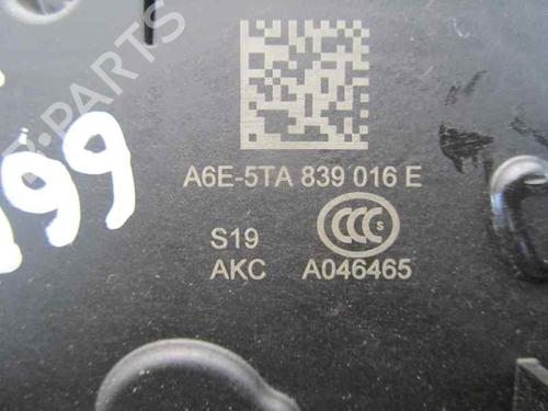 Rear right lock VW GOLF VII (5G1, BQ1, BE1, BE2) 1.2 TSI | BP2334490C99 