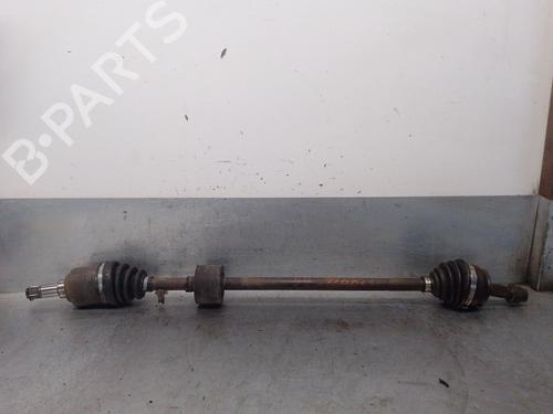Used Right front driveshaft Right front driveshaft FIAT BRAVA (182_) 1.4 12 V (182.BA) (80 hp) 33042213 33042213