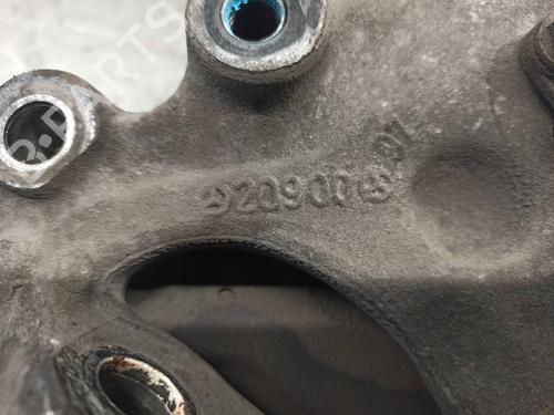 Left front steering knuckle MERCEDES-BENZ SLK (R171) 200 Kompressor (171.442) | BP8418221M25 