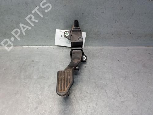 Pedal TOYOTA YARIS VERSO (_P2_) 1.4 D-4D (NLP20_, NLP22_) (75 hp) 32669874