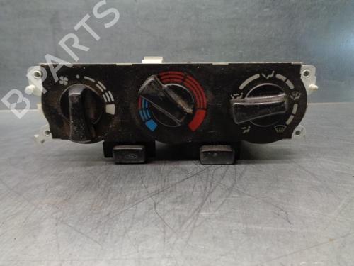 Used Climate control NISSAN PRIMERA (P11) 2.0 TD (90 hp) 9294059