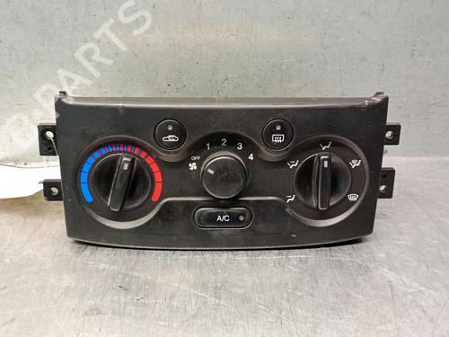 Used Climate control Climate control 32860306 32860306