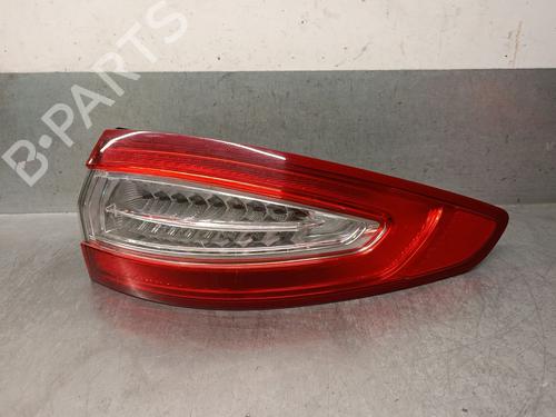 Used Right taillight FORD MONDEO V Saloon (CD) 2.0 Hybrid (140 hp) 30399419